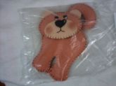 Gatinho porta maçaneta